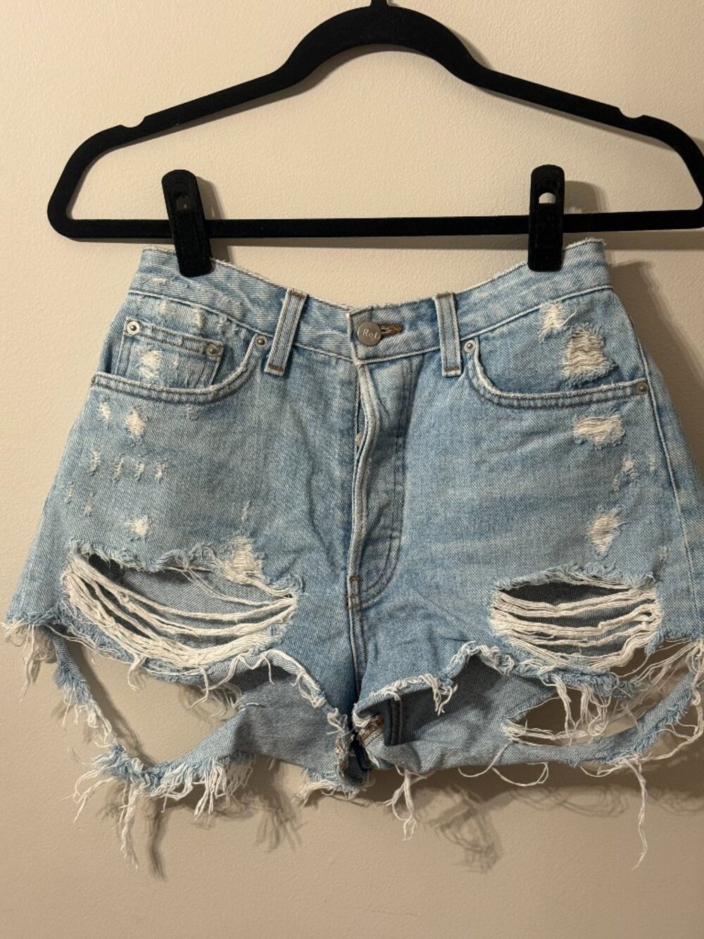 Reformation Dixie Shasta Destroyed Denim Shorts Size 26 Distressed